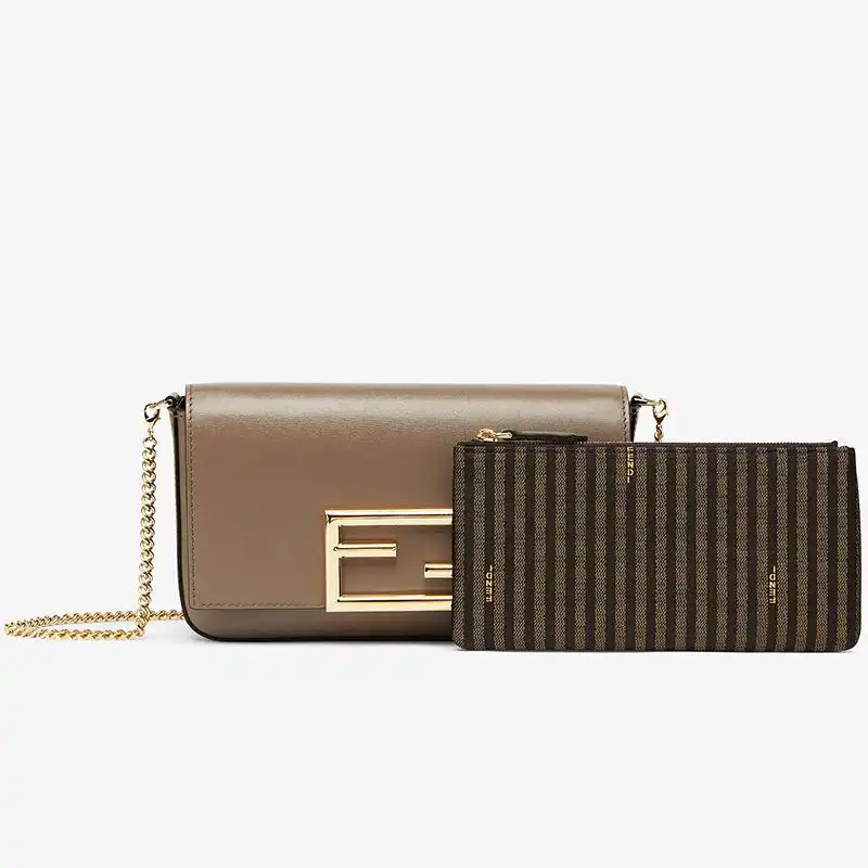 Affordable Fendi FF Wallet On Chain With Pouches In Calf Leather Grey 0125