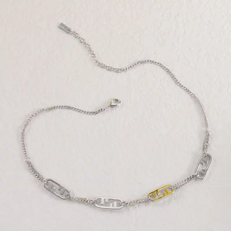 Affordable Fendi O'Lock Chain Necklace In Metal Palladium 0131