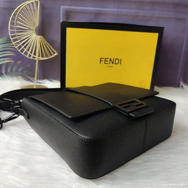 Affordable Affordable In Messenger Leather Cuoio Black Fendi Romano Baguette Medium 0221