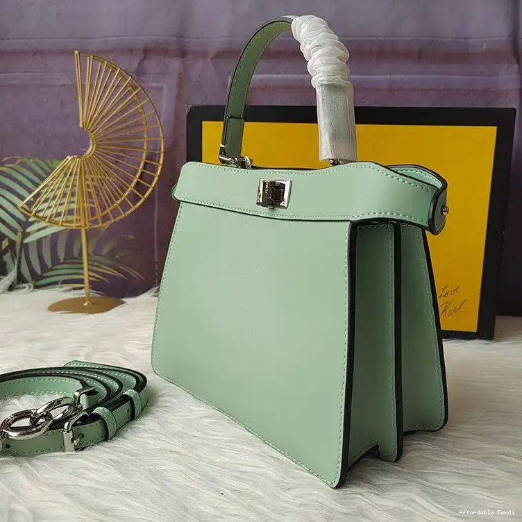 Affordable Affordable In Petite Bag Nappa Green Fendi ISeeU Peekaboo Leather 0226