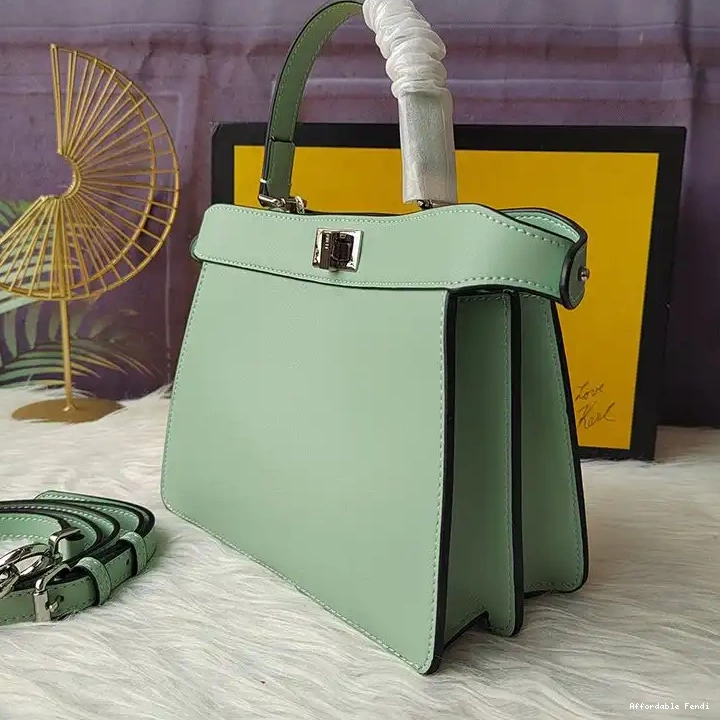 Affordable Affordable Leather Bag Green In ISeeU Nappa Petite Fendi Peekaboo 0212