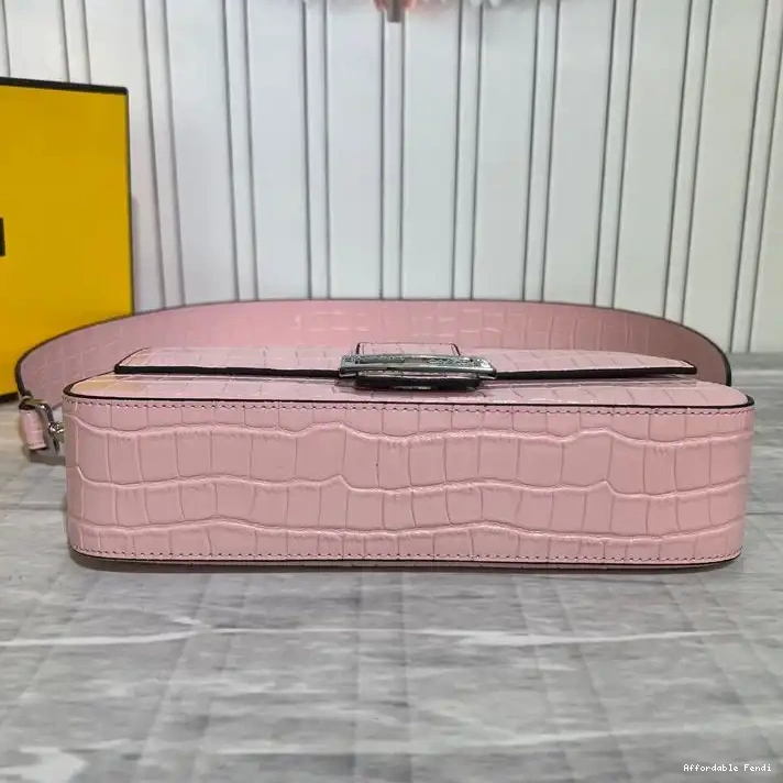 Affordable Affordable Crocodile Pink Leather Medium In Baguette Fendi Bag Tiffany 0215