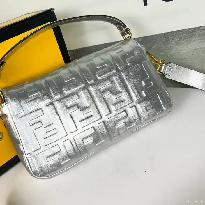 Affordable Affordable In Baguette FF Silver Motif Bag Medium Fendi Leather Nappa 0208