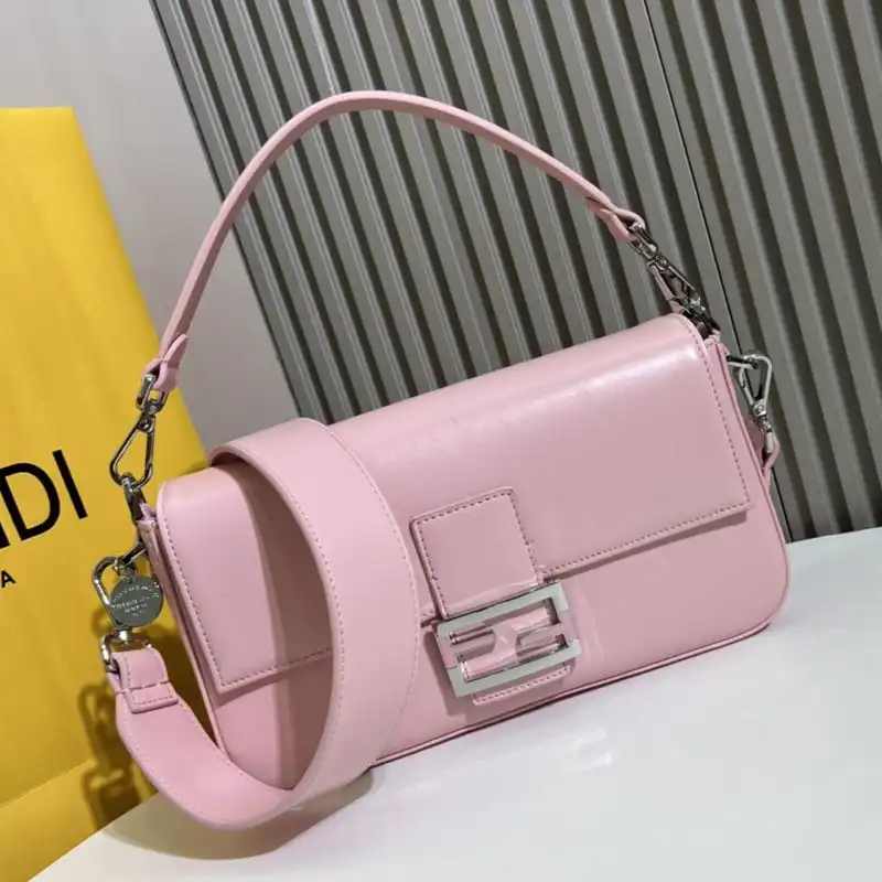 Cheap Affordable Fendi Medium Baguette Bag In Tiffany Smooth Leather Pink 0204