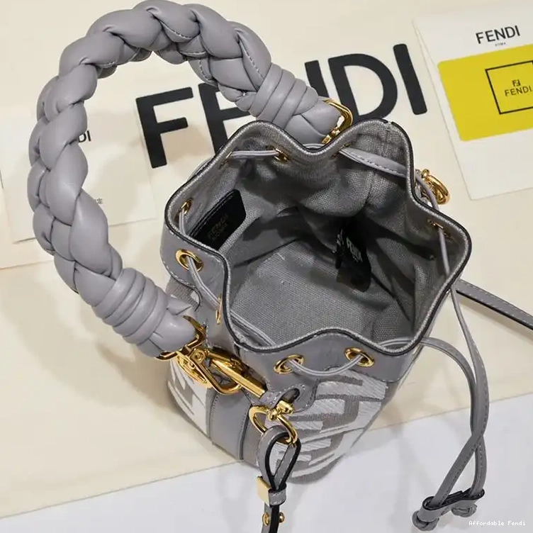 Affordable Affordable Tresor Fendi In Mini Woven Motif Bag Handle Mon Grey with Bucket Canvas FF 0211