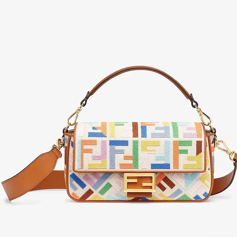 Cheap Affordable Baguette Motif Fendi Multicolor Canvas FF In Bag Medium 0220