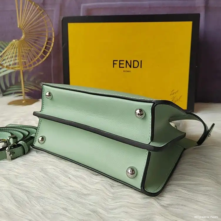 Affordable Affordable Peekaboo ISeeU Fendi Petite In Bag Nappa Leather Green 0211